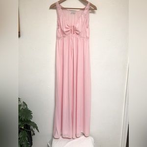 Vintage Miss Elaine peek a boo pink nightgown. Lightly worn.